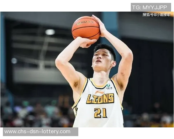 广东队迎来内线新星胡金秋助力杜锋重建计划再添强劲动力